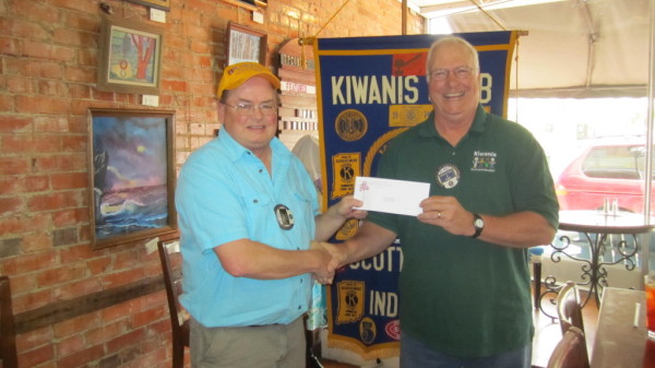 Kiwanis grant to Hardy Lake (1)