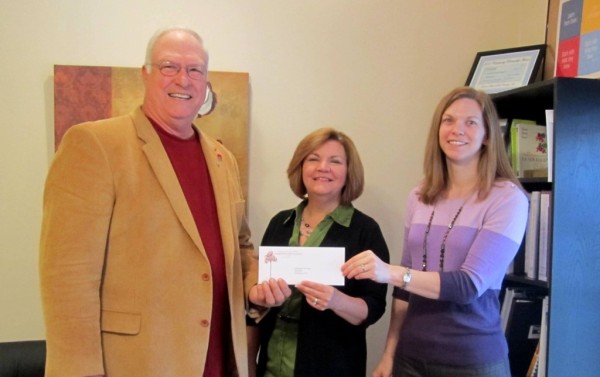 Kiwanis grant to Imagination Library 001