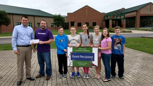 Lions Club grant to SMS