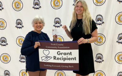 SHS Alumni Association Receives Funds